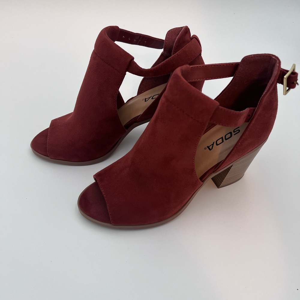 Women’s heels